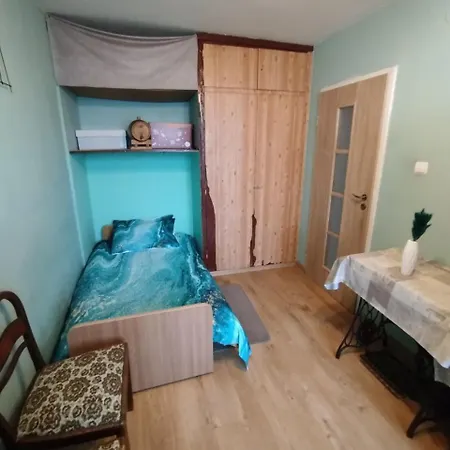 Na Ulicy Torunska 78 Homestay Warsaw